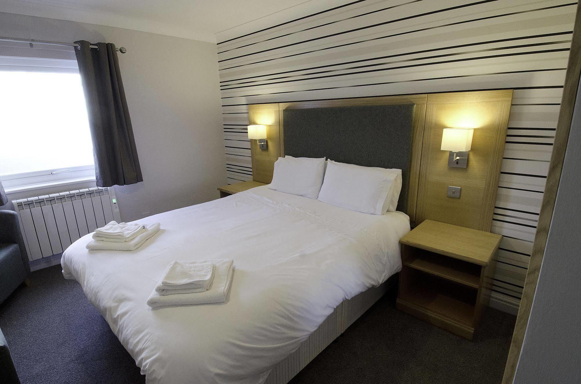 Seacote Hotel Сейнт Бийс Екстериор снимка